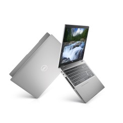 Dell Latitude 5521 15,6" i7-11850H 16GB SSD 512GB FHD