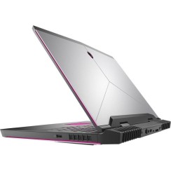 Dell Alienware 17 R4 - i7 7820HK, 16GB, GTX 1080 8GB