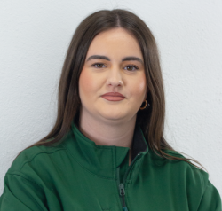 María José O. - Postventa y Atención al Cliente chez Ecoportatil