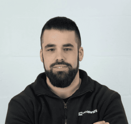 Adrián A. - Encargado de Técnicos en Ecoportátil